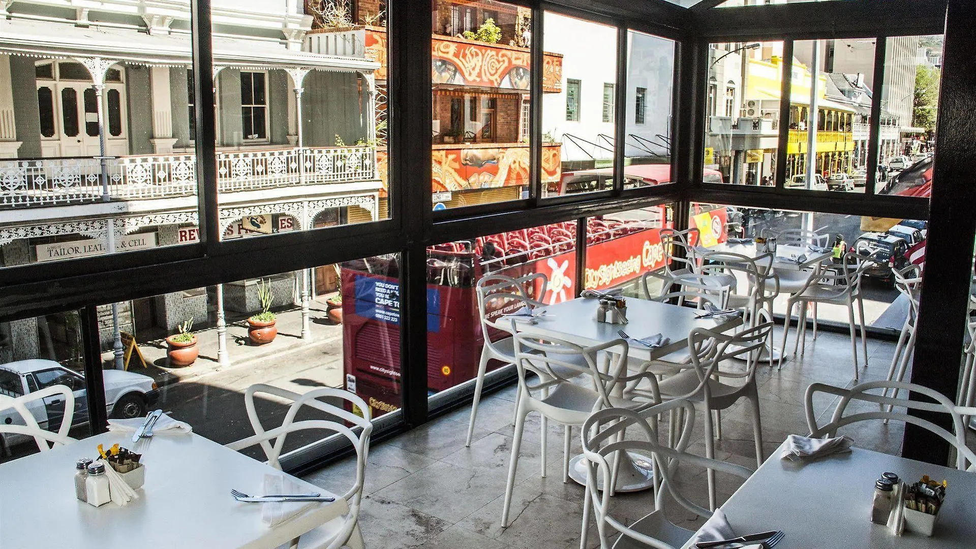 Urban Chic Boutique Hotel & Cafe Cape Town