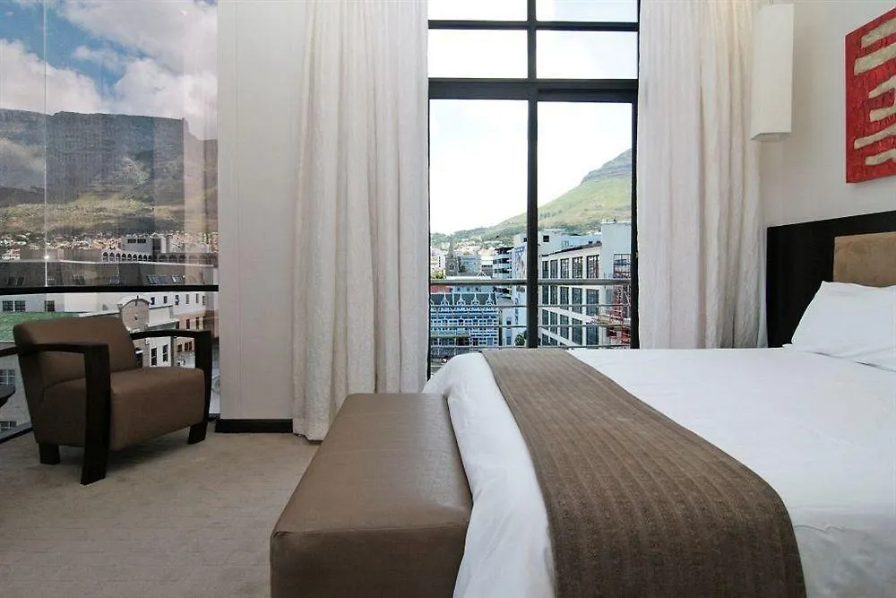 Urban Chic Boutique Hotel & Cafe Cape Town