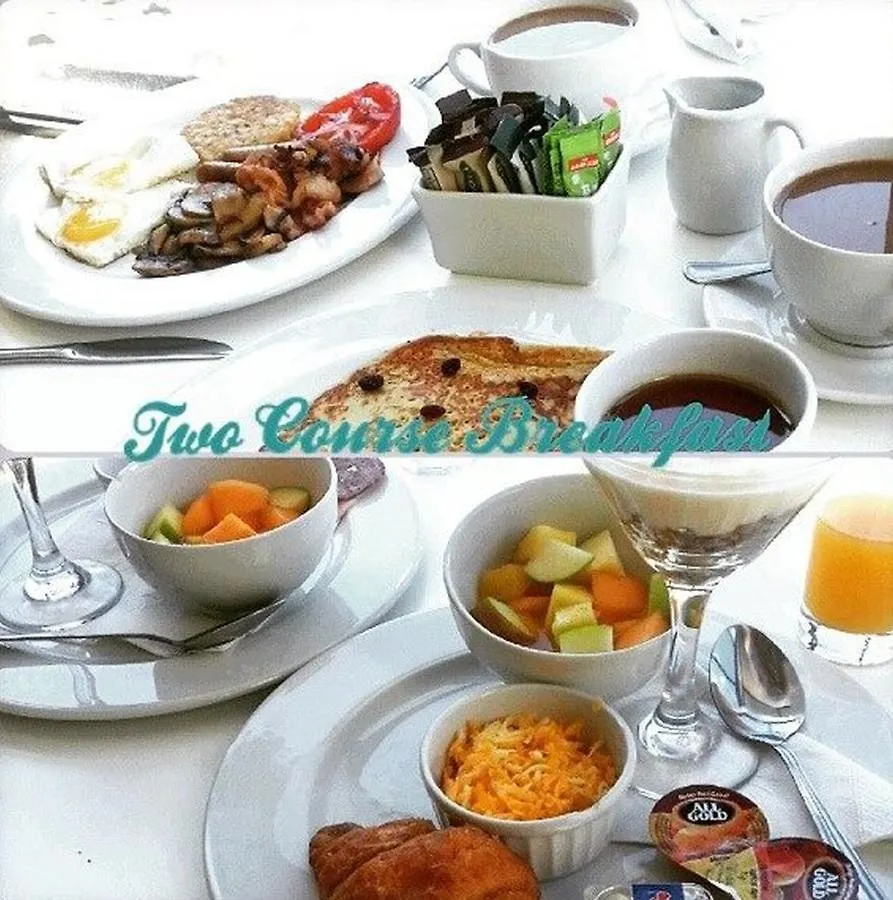 Urban Chic Boutique Hotel & Cafe Cape Town