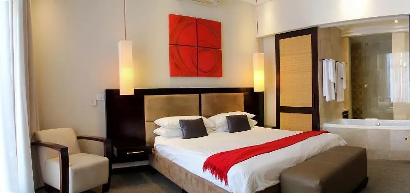 Urban Chic Boutique Hotel & Cafe Cape Town 4*,  South Africa